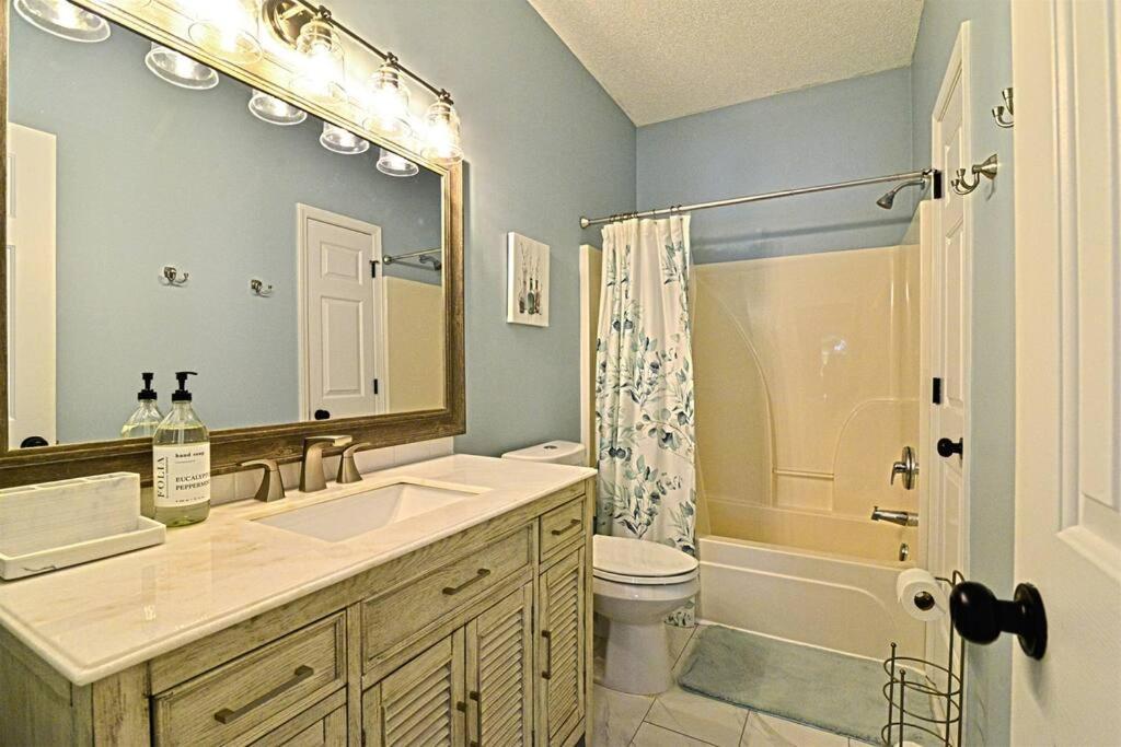 All New Luxury Beach Retreat 1 Mile To Beach W Pool マートルビーチ エクステリア 写真